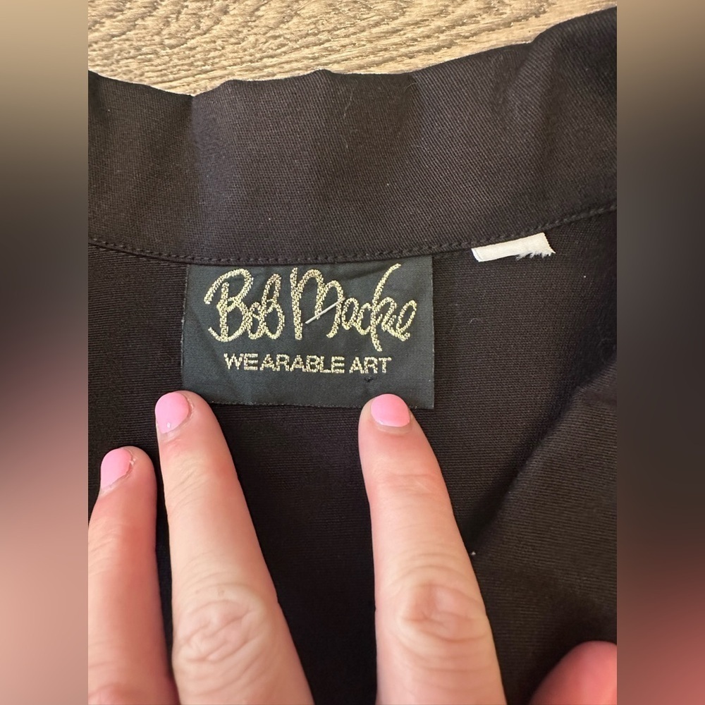 BOB MACKIE WEARABLE ART BLACK BUTTON-DOWN EMBROIDERED SHIRT - Size XL SKU:225 - Picture 6 of 10